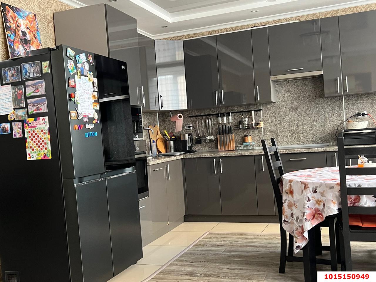 Фото №1: 3-комнатная квартира 114 м² - Краснодар, Карасунский внутригородской округ, Черёмушки, мкр. ЖК Зелёный Квартал, ул. Селезнёва, 4/10