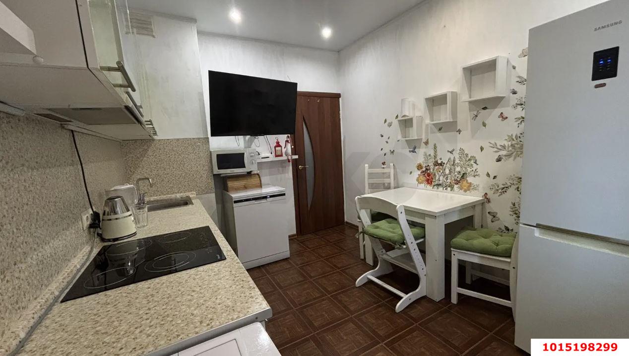 Фото №2: 1-комнатная квартира 41 м² - Краснодар, ЖК Возрождение, ул. имени 40-летия Победы, 127