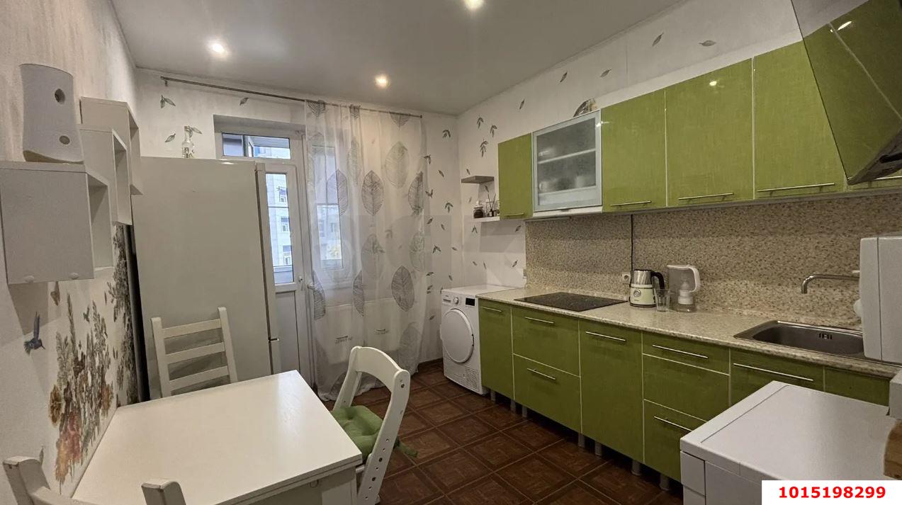 Фото №1: 1-комнатная квартира 41 м² - Краснодар, ЖК Возрождение, ул. имени 40-летия Победы, 127