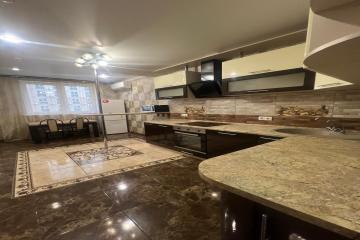 Фото №2: 2-комнатная квартира 74 м² - Краснодар, мкр. Завод Измерительных Приборов, ул. Зиповская, 34к1