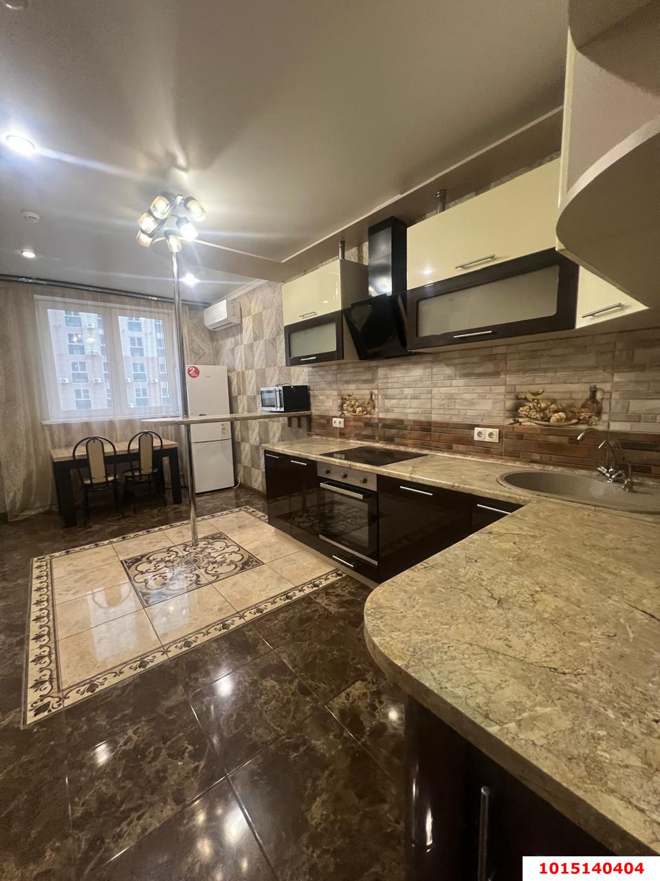 Фото №2: 2-комнатная квартира 74 м² - Краснодар, Прикубанский внутригородской округ, ЖК Кубанский, мкр. Завод Измерительных Приборов, ул. Зиповская, 34к1