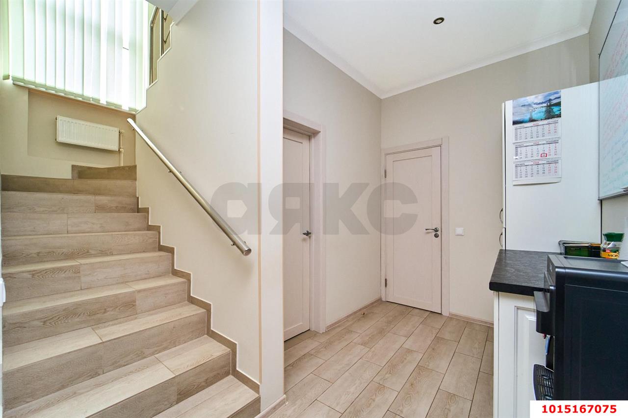 Фото №4: Дом 213 м² + 3 сот. - Краснодар, Сельскохозяйственный Институт, ул. Кубанка, 42