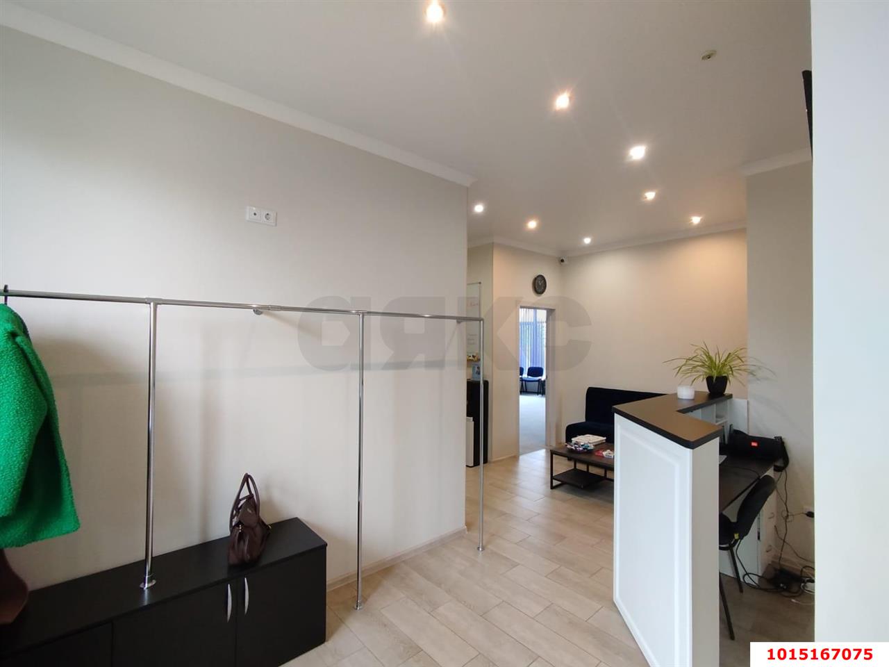 Фото №2: Дом 213 м² + 3 сот. - Краснодар, Сельскохозяйственный Институт, ул. Кубанка, 42