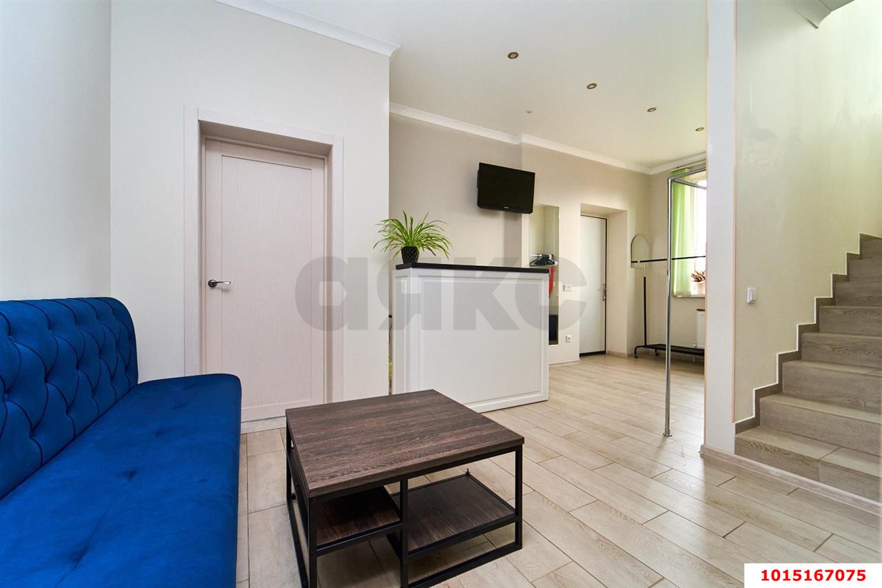 Фото №3: Дом 213 м² + 3 сот. - Краснодар, Сельскохозяйственный Институт, ул. Кубанка, 42