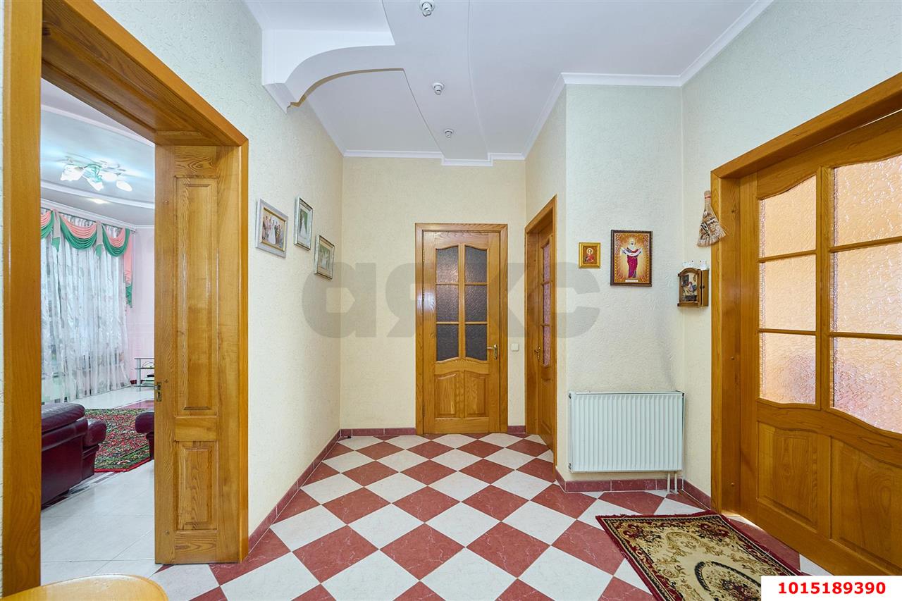 Фото №23: Дом 347 м² + 7 сот. - Елизаветинская, Прикубанский внутригородской округ, пр-д Энтузиастов, 11