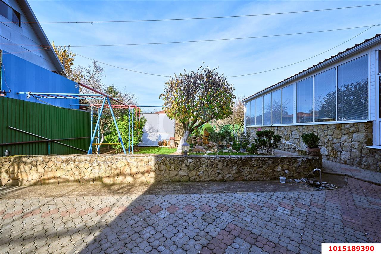 Фото №24: Дом 347 м² + 7 сот. - Елизаветинская, мкр. Прикубанский внутригородской округ, пр-д Энтузиастов, 11