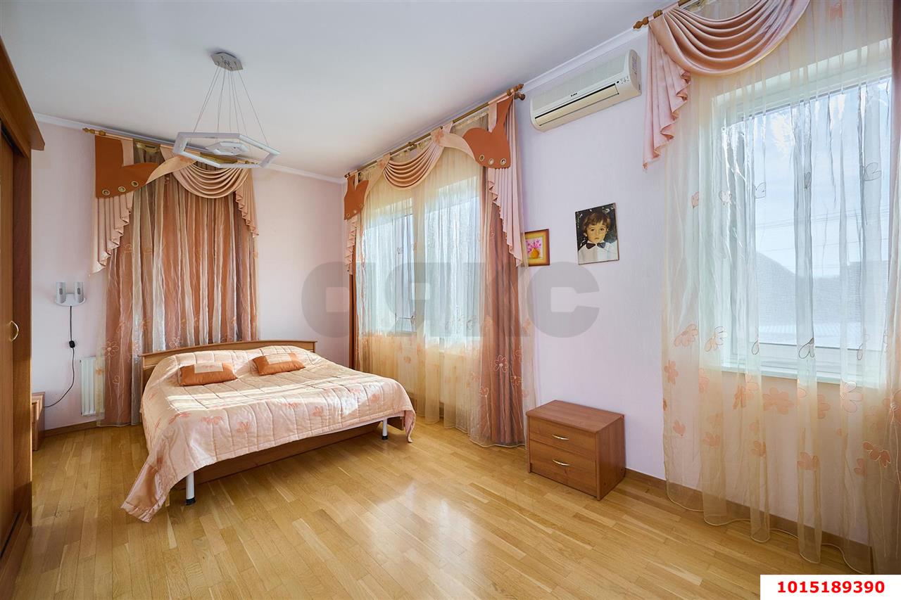 Фото №14: Дом 347 м² + 7 сот. - Елизаветинская, мкр. Прикубанский внутригородской округ, пр-д Энтузиастов, 11