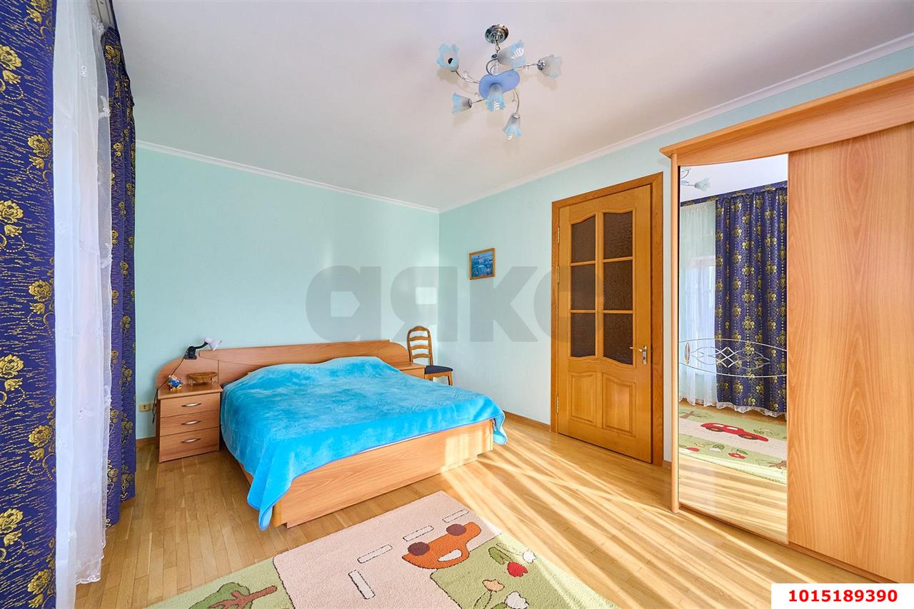 Фото №25: Дом 347 м² + 7 сот. - Елизаветинская, Прикубанский внутригородской округ, пр-д Энтузиастов, 11