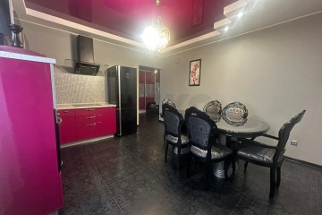 Фото №1: 2-комнатная квартира 80 м² - Краснодар, мкр. 40 лет Победы, ул. 1 Мая, 91