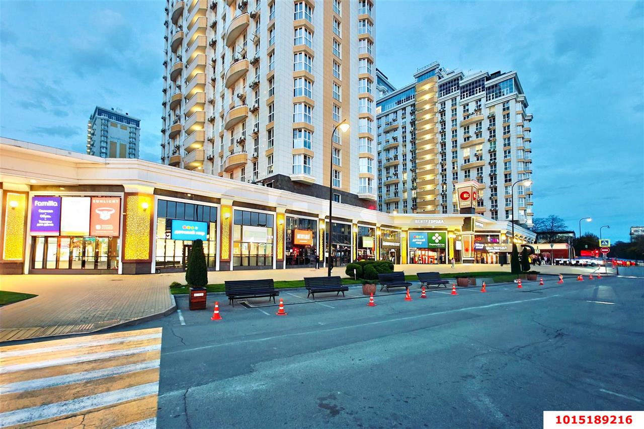 Фото №1: 2-комнатная квартира 65 м² - Краснодар, Центральный внутригородской округ, Центральный, мкр. ЖК Большой, ул. Красная, 176лит5/2