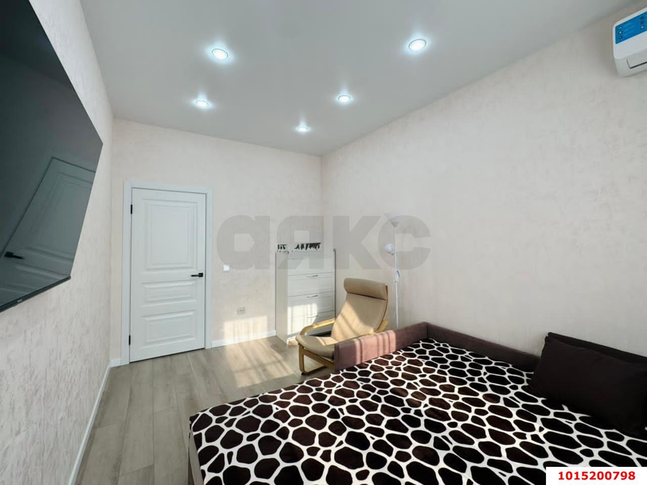 Фото №8: 1-комнатная квартира 42 м² - Краснодар, жилой комплекс Облака, ул. имени Генерала Корнилова, 10к1