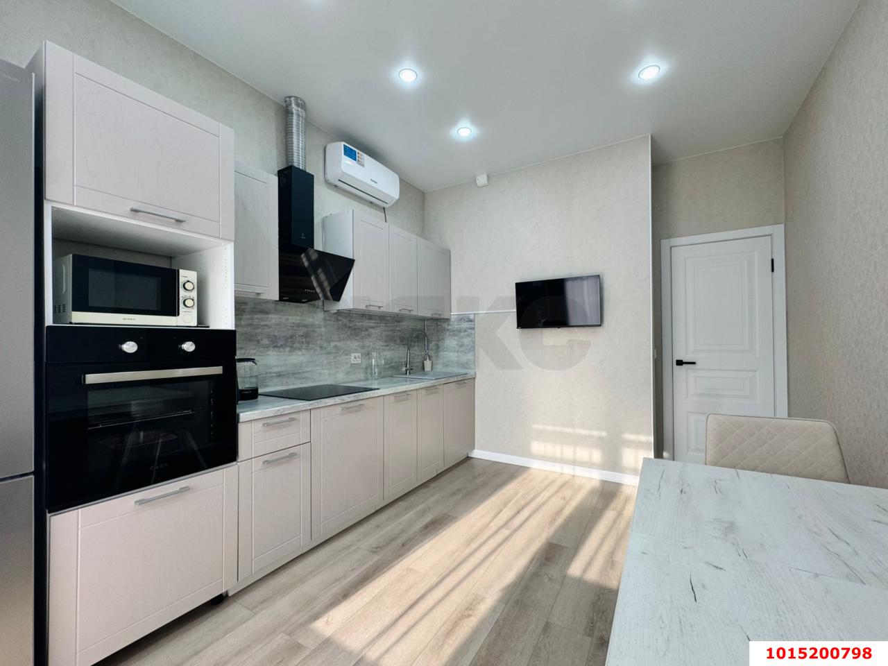 Фото №3: 1-комнатная квартира 42 м² - Краснодар, жилой комплекс Облака, ул. имени Генерала Корнилова, 10к1