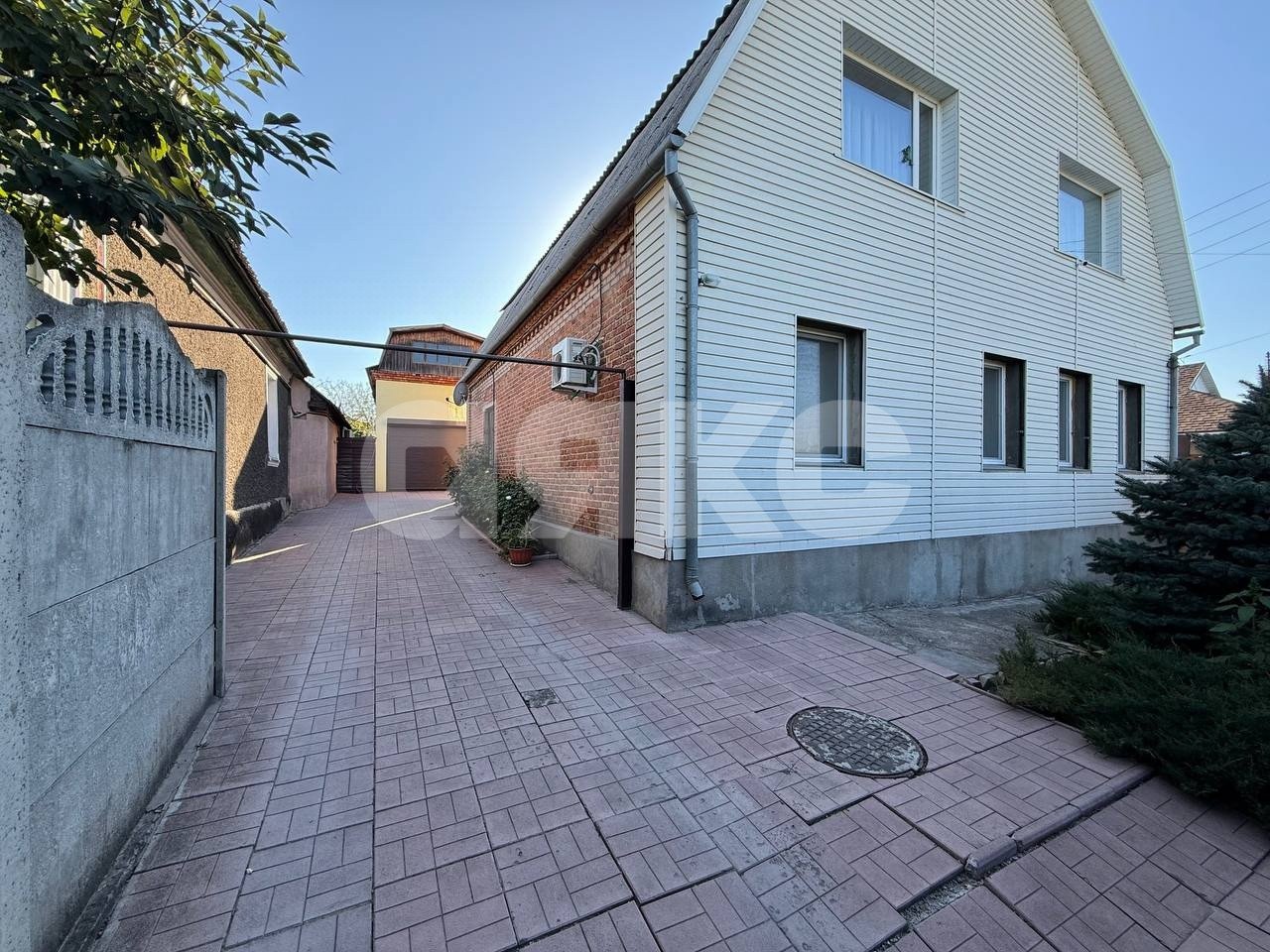 Фото №3: Дом 176 м² + 605 сот. - Луганск, р. Артёмовский, ул. Огородная, 66