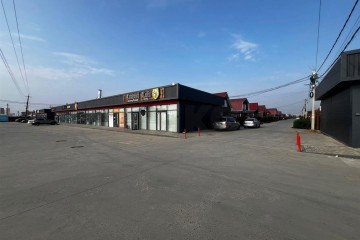 Фото №1: Торговое помещение 92 м² - Козет, п. коттеджный  Династия, ул. Ленина, 42/4