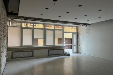 Фото №2: Коммерция 100 м² - Краснодар, мкр. Камвольно-суконный Комбинат, ул. Бородинская, 10