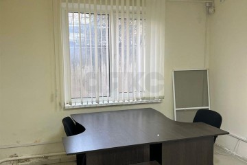 Фото №5: Офисное помещение 20 м² - Краснодар, мкр. Юбилейный, ул. Рождественская набережная, 11