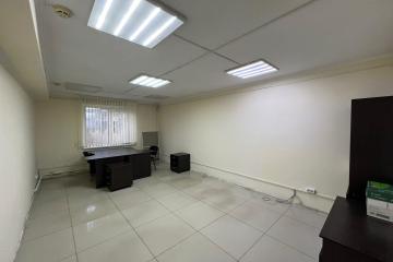 Фото №2: Коммерция 19 м² - Краснодар, мкр. Юбилейный, ул. Рождественская набережная, 11