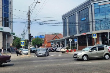 Фото №1: Торговое помещение 48 м² - Краснодар, мкр. Западный внутригородской округ, ул. Котовского, 78/1