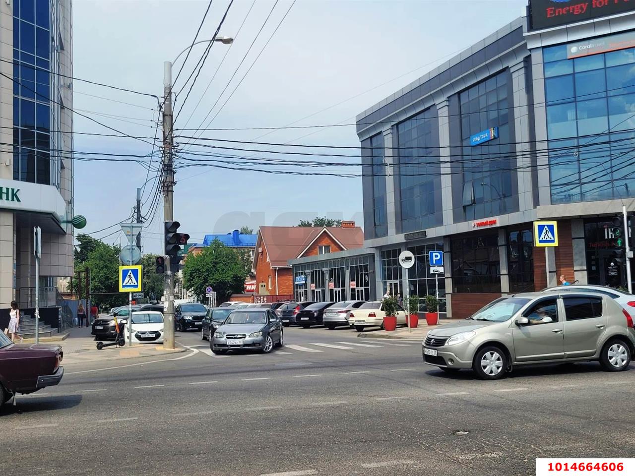 Фото №1: Торговое помещение 48 м² - Краснодар, Западный внутригородской округ, ул. Котовского, 78/1