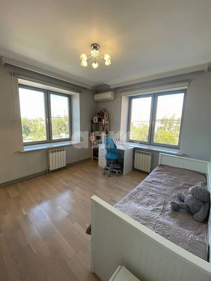 Фото №1: 3-комнатная квартира 80 м² - Ростов-на-Дону, жилой комплекс Ленинские Горки, пр-кт Ленина, 245/2