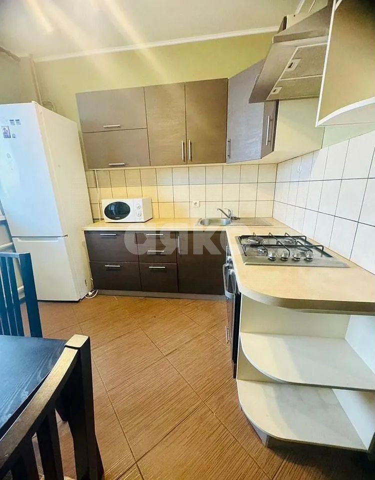 Фото №6: 1-комнатная квартира 40 м² - Ростов-на-Дону, Нахичевань, ул. Закруткина, 41-43