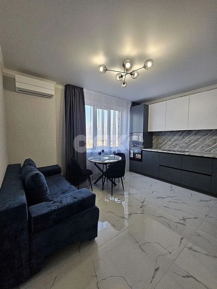 Фото №1: 3-комнатная квартира 82 м² - Ростов-на-Дону, Нахичевань, ул. 26-я Линия, 35/1