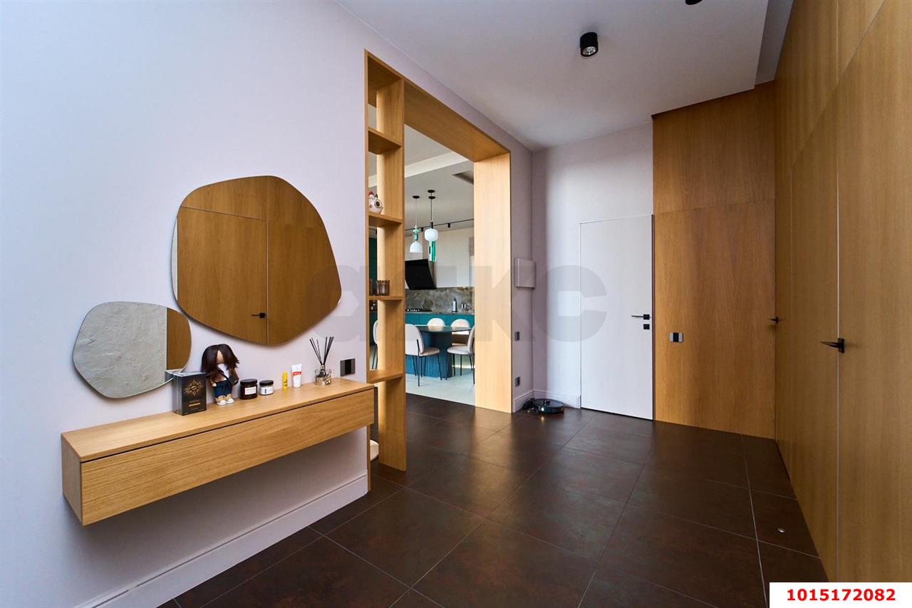 Фото №3: Дом 313 м² + 8 сот. - Краснодар, Прикубанский внутригородской округ, мкр. Горхутор, ул. Яхонтовая, 35