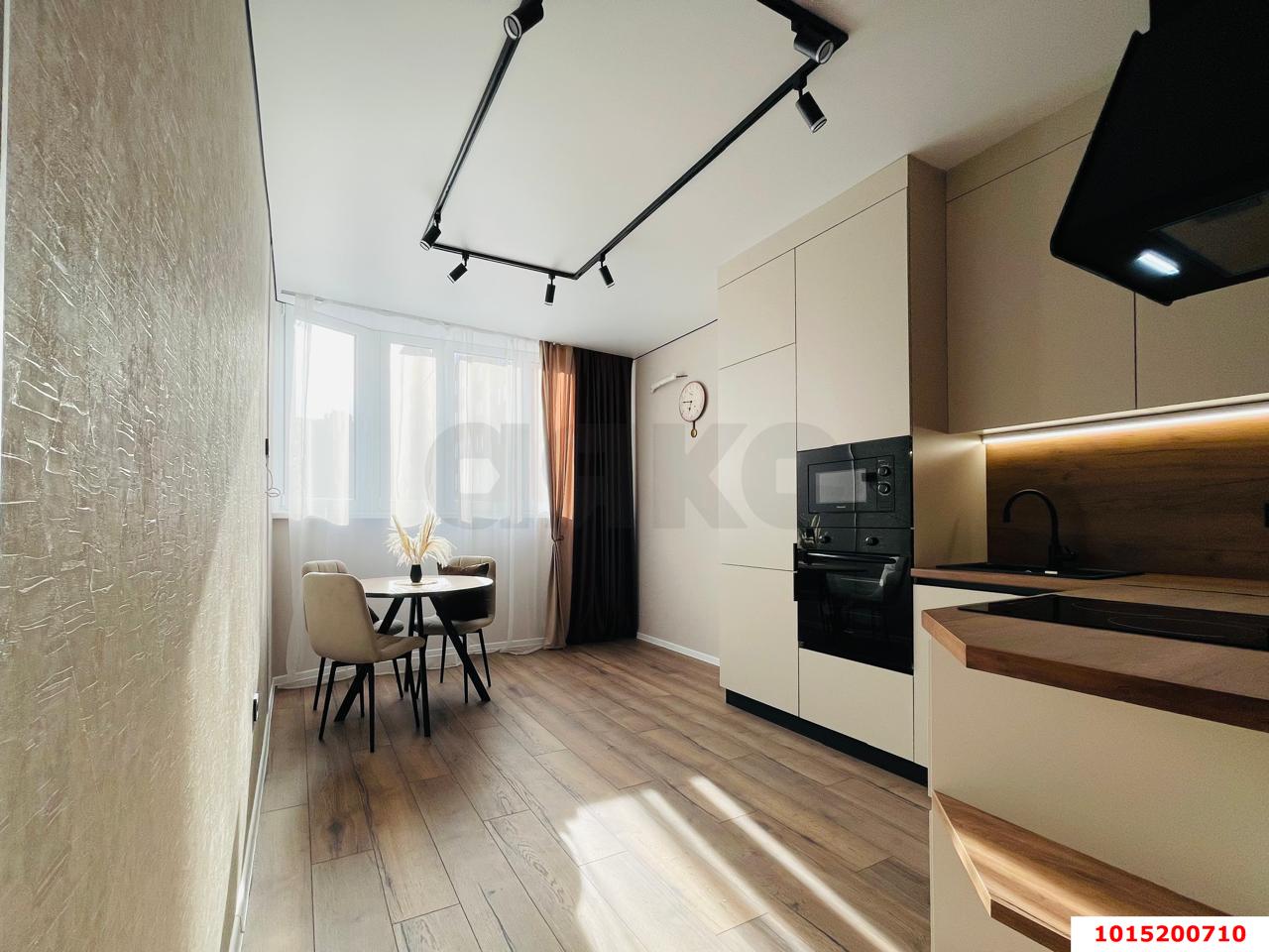 Фото №1: 1-комнатная квартира 42 м² - Краснодар, 1-й квартал, ул. Боспорская, 2