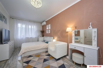 Фото №1: 1-комнатная квартира 40 м² - Краснодар, мкр. Восточно-Кругликовский, ул. им. Героя Яцкова И.В., 8