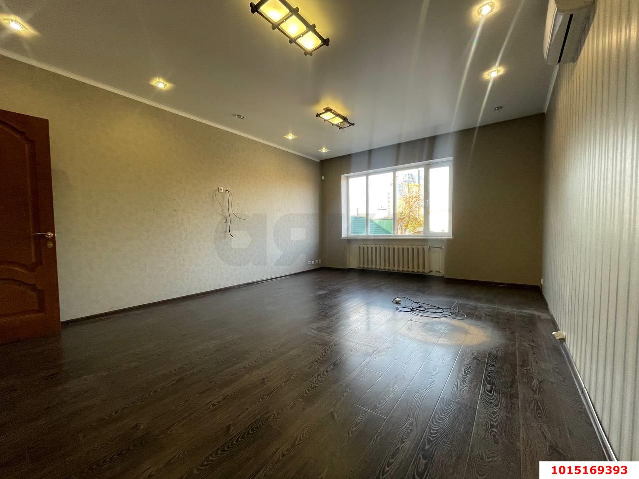 Фото №6: Офисное помещение 193 м² - Краснодар, Центральный, ул. Коммунаров, 196