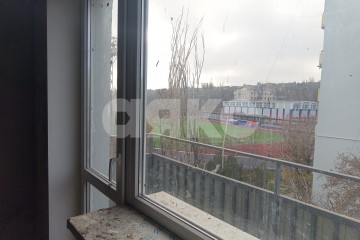 Фото №4: 3-комнатная квартира 49 м² - Мариуполь, р. Приморский, ул. Гагарина, 4