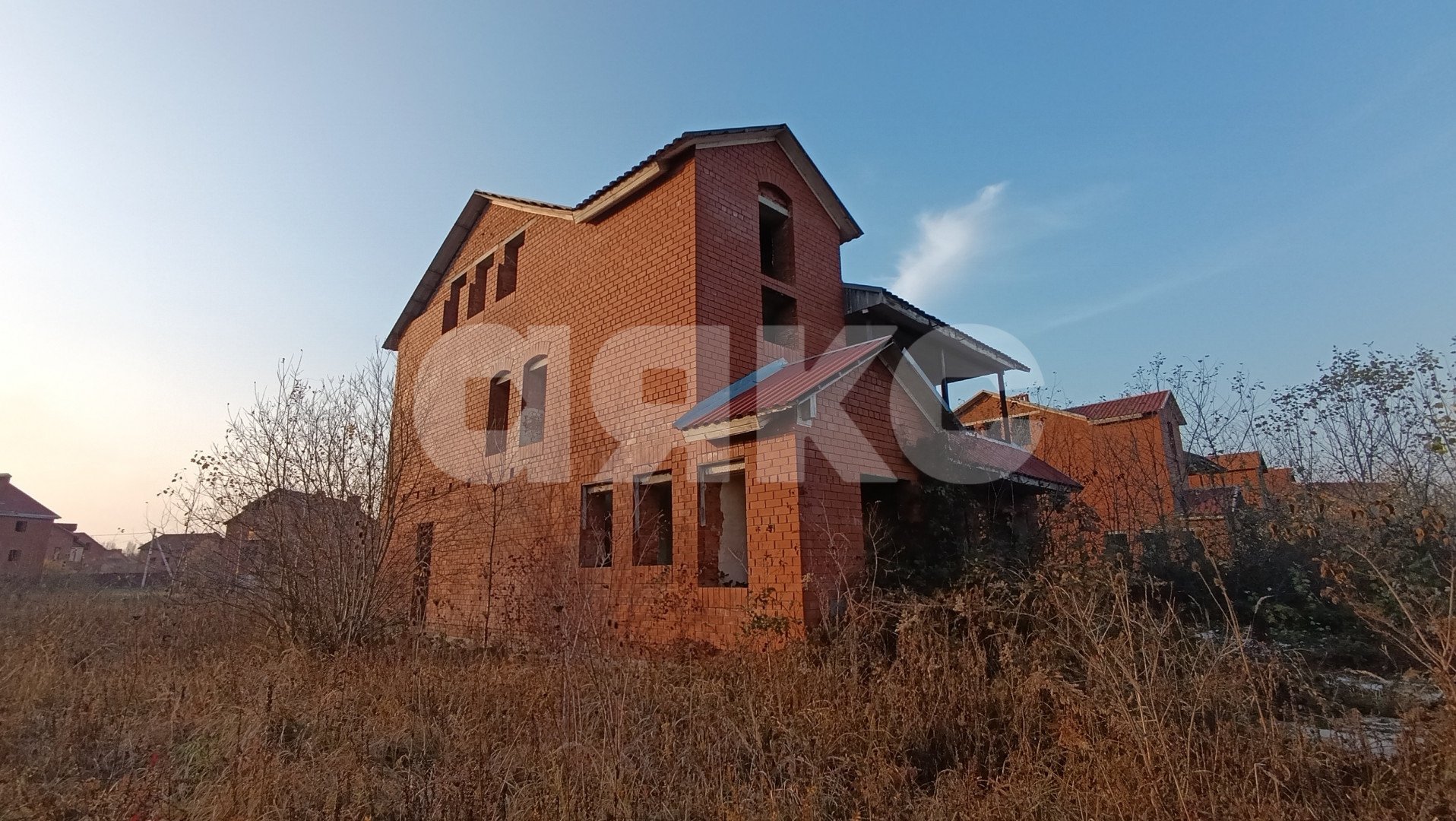 Фото №10: Дом 250 м² + 15 сот. - Саратовская, 13-й квартал, 5