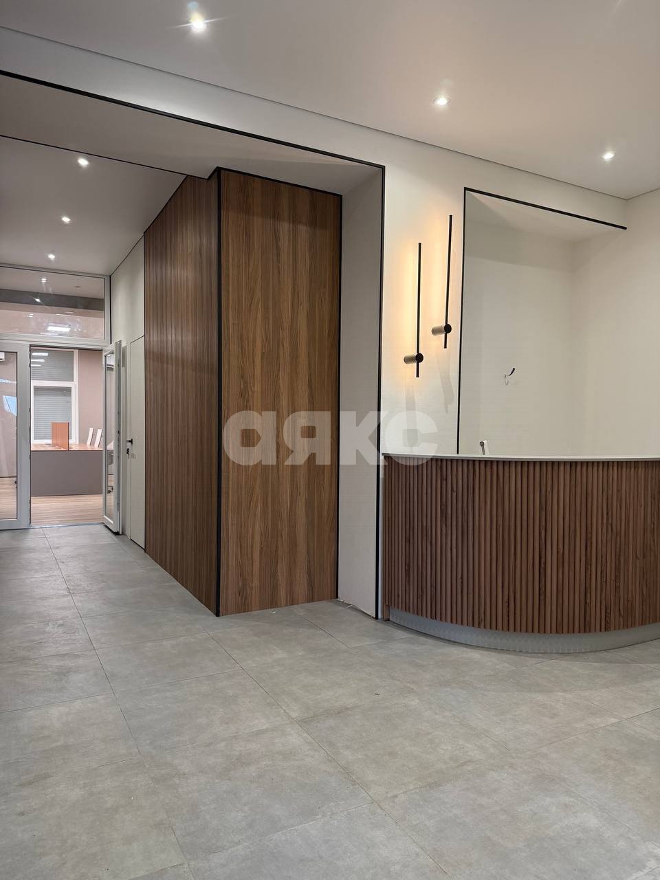 Фото №9: Коммерция 187 м² - Мариуполь, Приморский, пр-кт Адмирала Лунина, 33