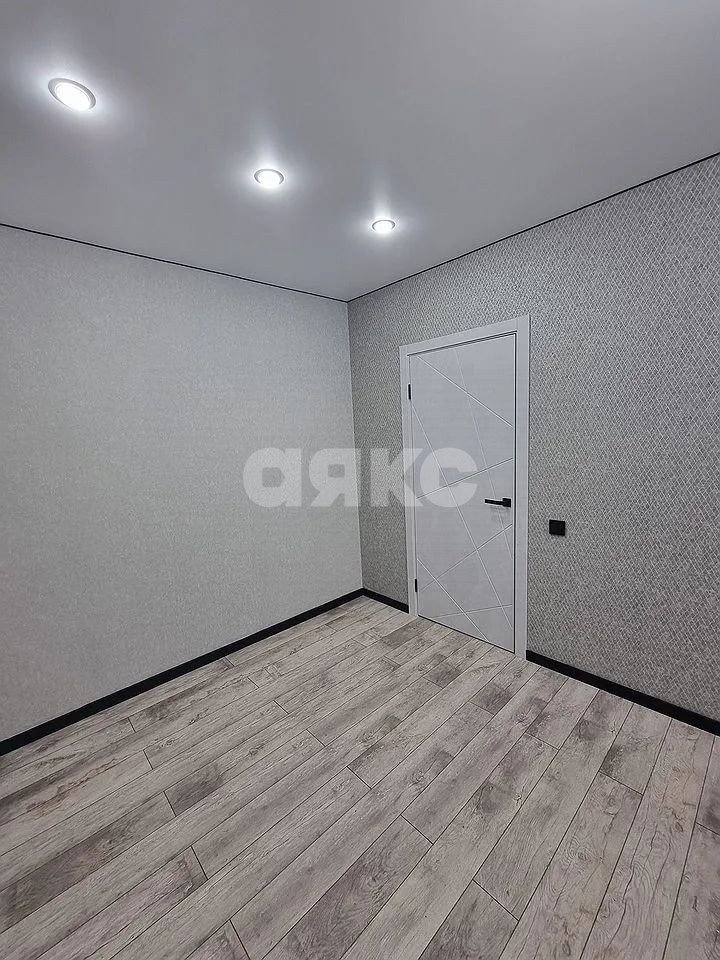 Фото №6: 1-комнатная квартира 37 м² - Ростов-на-Дону, Ленинский, пр-кт Будённовский, 1А