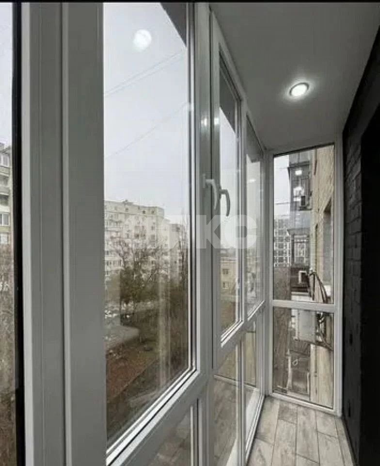 Фото №5: 1-комнатная квартира 37 м² - Ростов-на-Дону, Ленинский, пр-кт Будённовский, 1А