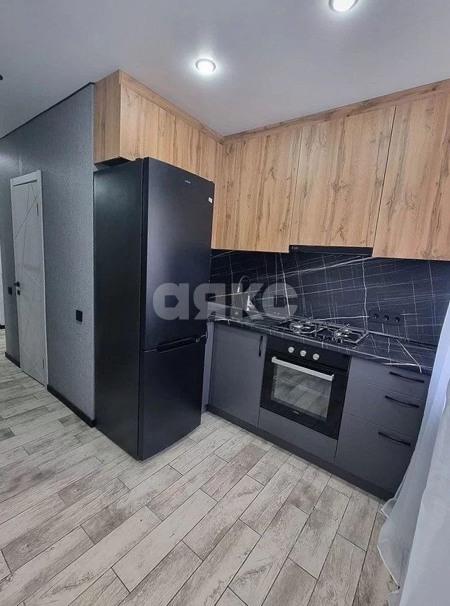 Фото №10: 1-комнатная квартира 37 м² - Ростов-на-Дону, Ленинский, пр-кт Будённовский, 1А