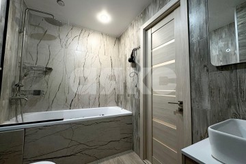 Фото №3: 3-комнатная квартира 67 м² - Нижнекамск, мкр. 30-й, пр-кт Мира, 81