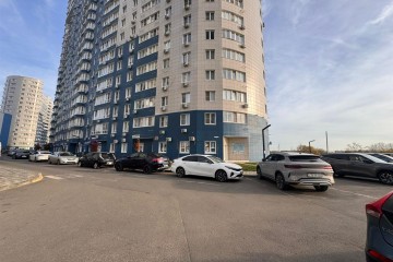 Фото №3: Торговое помещение 61 м² - Краснодар, мкр. жилой комплекс Фонтаны, ул. Воронежская, 47Д
