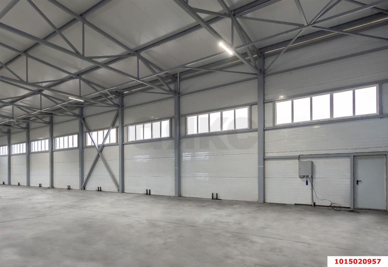 Фото №2: Складское помещение 7863 м² - Яблоновский, ул. Краснодарская, 1