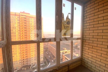 Фото №1: 1-комнатная квартира 38 м² - Ростов-на-Дону, мкр. жилой комплекс Екатерининский, ул. Магнитогорская, 2А