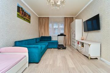 Фото №1: 1-комнатная квартира 43 м² - Краснодар, мкр. Солнечный, ул. имени Симиренко, 71к1