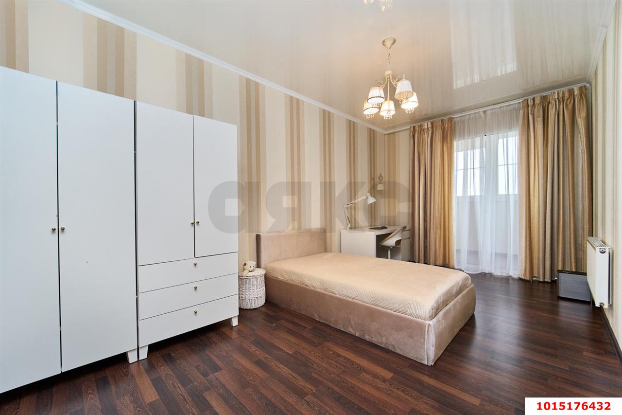 Фото №8: 3-комнатная квартира 125 м² - Краснодар, ЖК Новый Город, Западный внутригородской округ, жилой комплекс Новый Город, мкр. Юбилейный, ул. Генерала Шифрина, 7