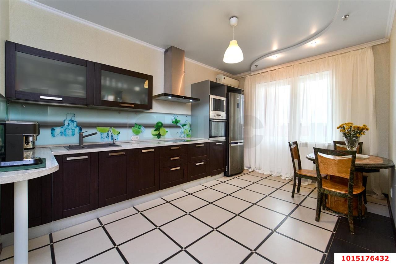 Фото №1: 3-комнатная квартира 120 м² - Краснодар, Юбилейный, ул. Генерала Шифрина, 7