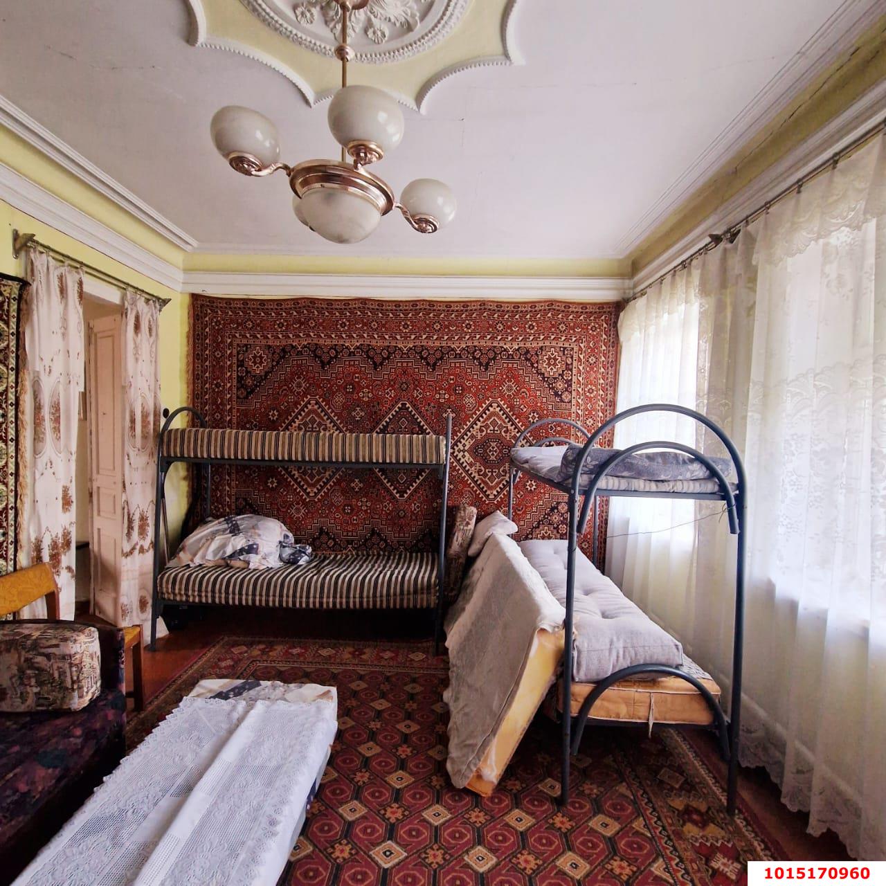 Фото №14: Дом 60 м² + 4 сот. - Краснодар, Центральный, ул. Главная городская площадь