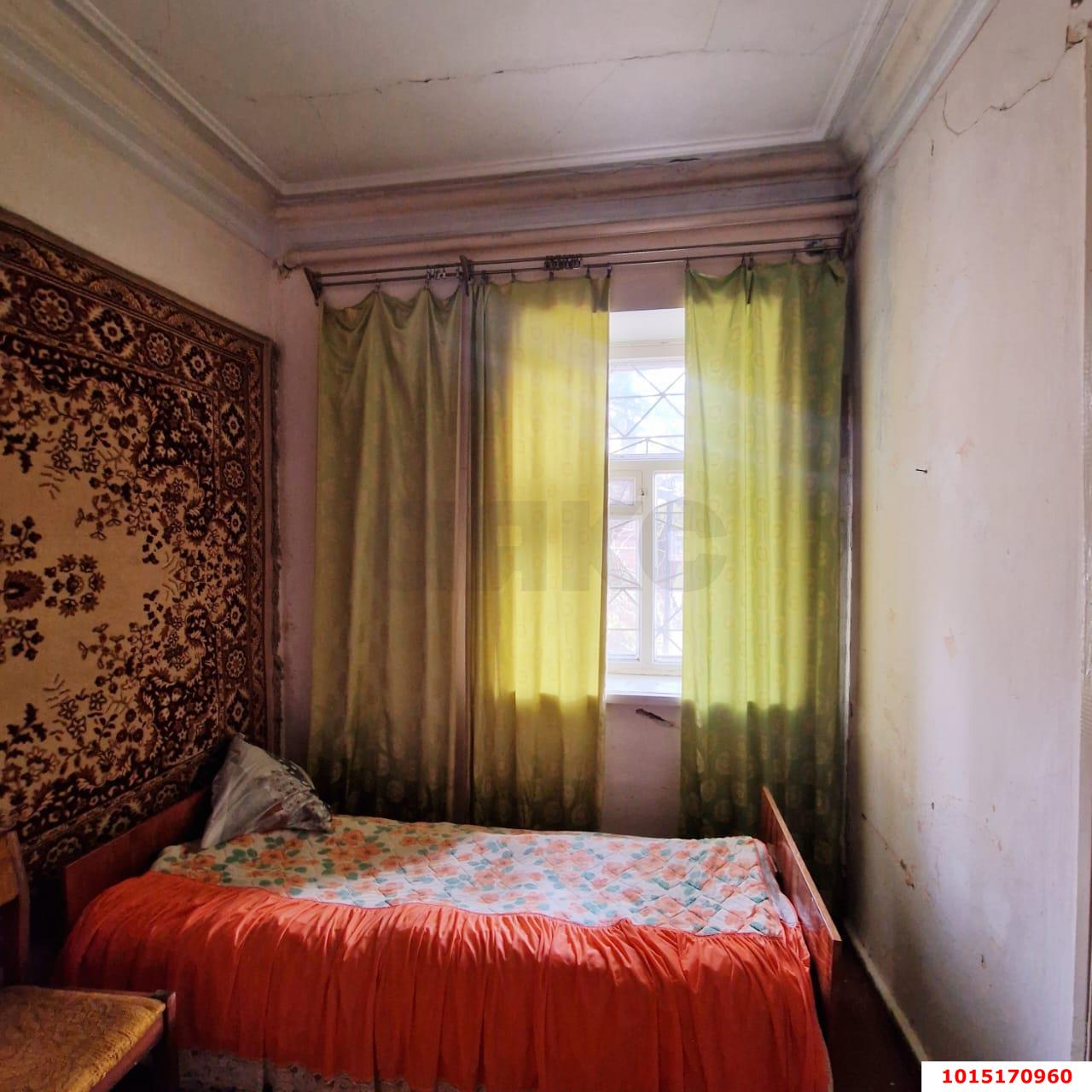 Фото №8: Дом 60 м² + 4 сот. - Краснодар, Центральный, ул. Главная городская площадь