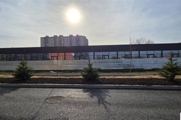 Фото №2: Торговое помещение 665 м² - Краснодар, мкр. Молодёжный, ул. Душистая, 2