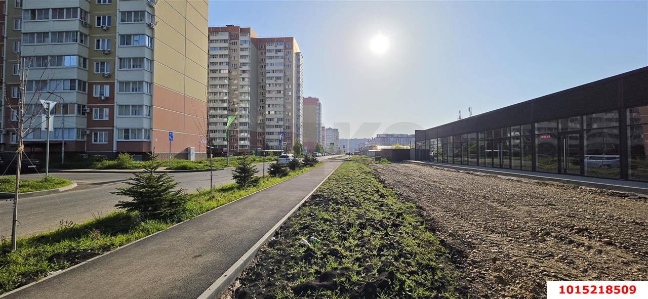 Фото №3: Торговое помещение 664 м² - Краснодар, Прикубанский внутригородской округ, мкр. Молодёжный, ул. Душистая, 2