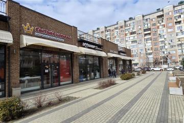 Фото №2: Коммерция 119 м² - Краснодар, мкр. Юбилейный, б-р Платановый, 3/1