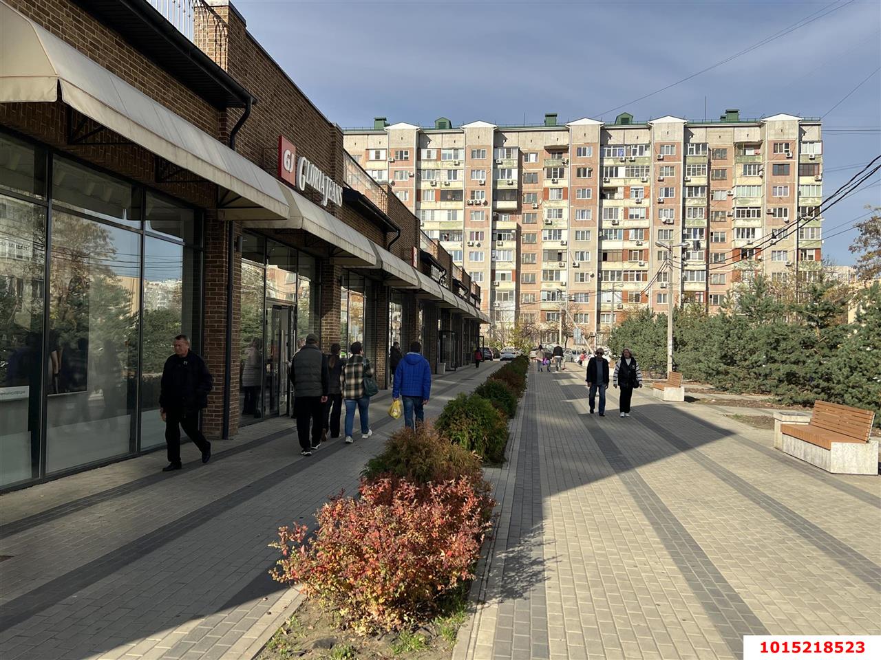 Фото №2: Торговое помещение 120 м² - Краснодар, Юбилейный, б-р Платановый, 3/1