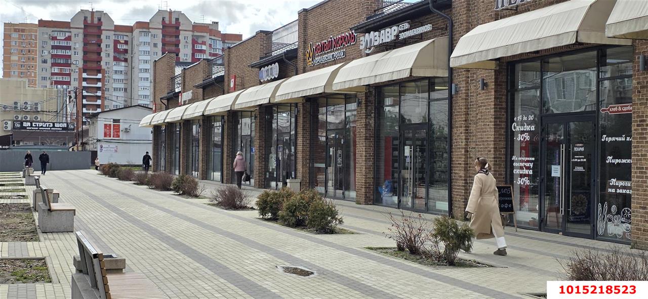 Фото №5: Коммерция 119 м² - Краснодар, Западный внутригородской округ, мкр. Юбилейный, б-р Платановый, 3/1
